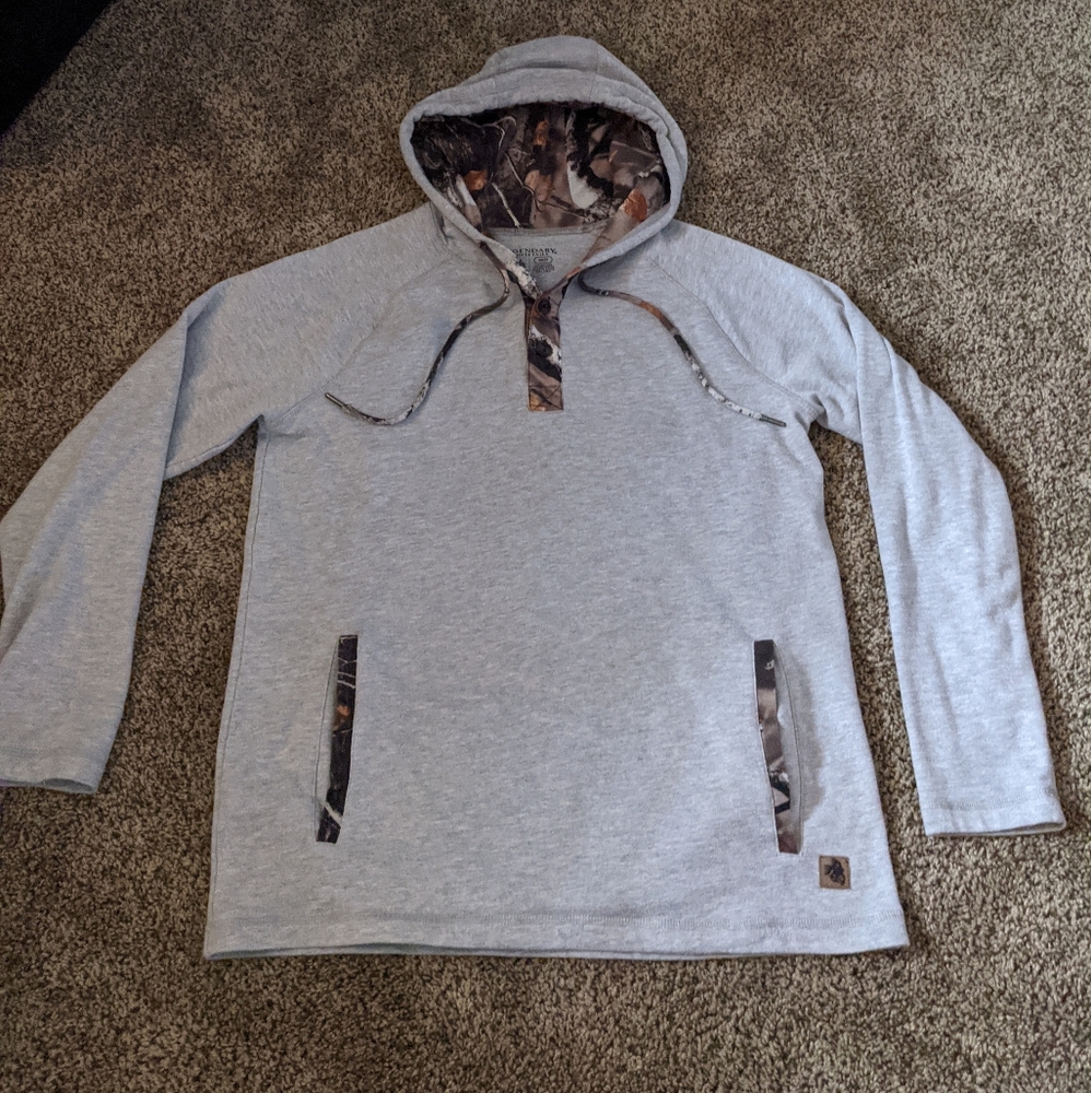 Legendary Whitetails Light Hoodie
